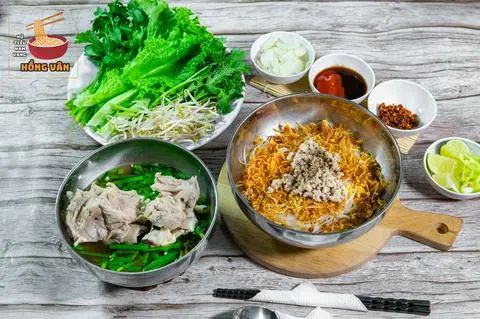Hình ảnh Hủ tiếu xí quách khô