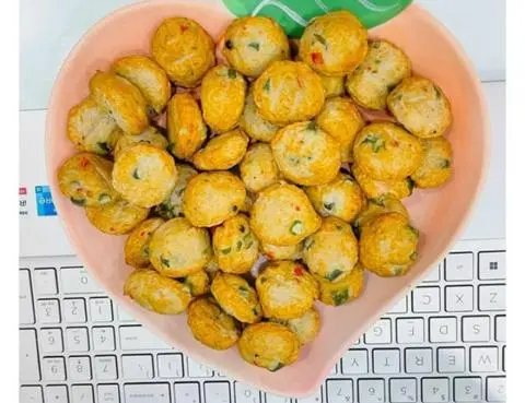 Hình ảnh Chả cá đậu đũa chiên