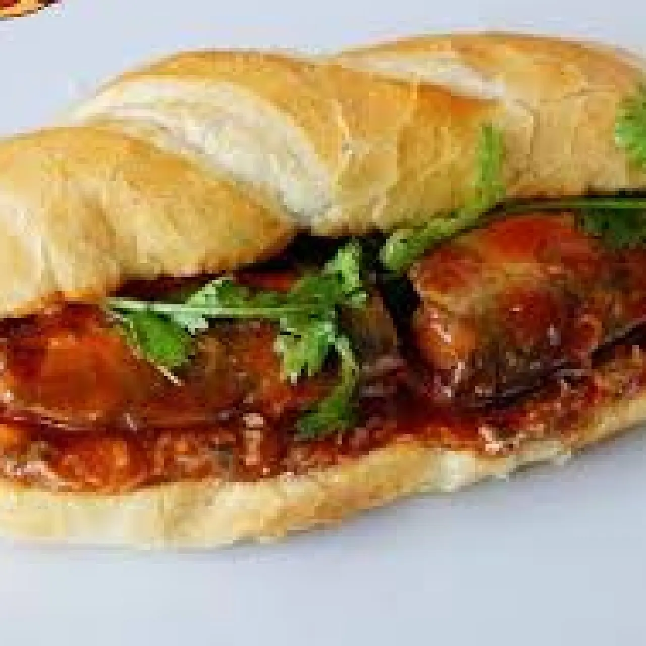 Hình ảnh Bánh Mì Cá Mòi Sốt Cà Nguyên Hộp