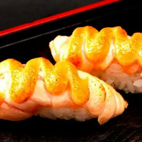 Hình ảnh Salmon mayo aburi