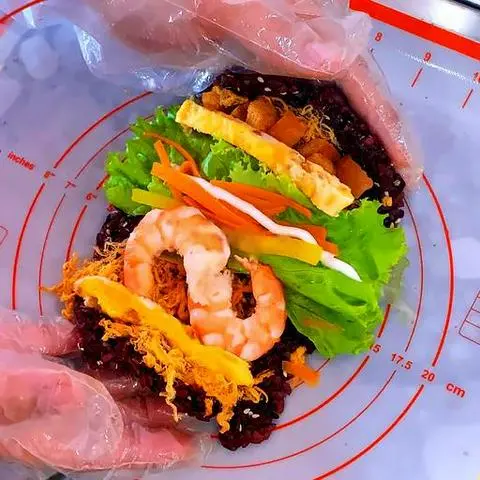 Hình ảnh Cơm đặc biệt tôm