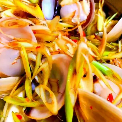 Hình ảnh Nghêu hấp sả 