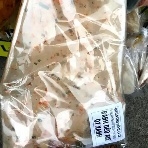 Hình ảnh Bánh tráng cuốn tôm bơ loại to sốt ớt xanh me