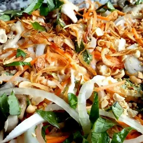 Hình ảnh Cơm gỏi gà