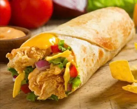 Hình ảnh Burrito gà chiên xù - cơ bản