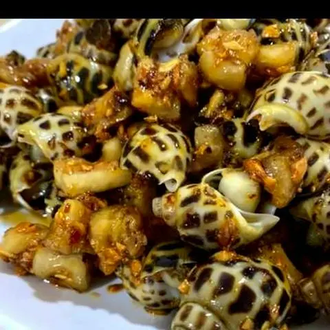 Hình ảnh Ốc hương cháy tóp mỡ da giòn