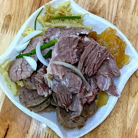 Hình ảnh Thịt thêm đủ loại