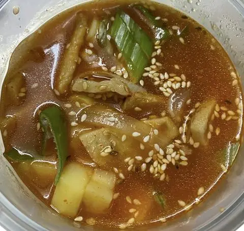 Hình ảnh Soup khoai tây chả cá
