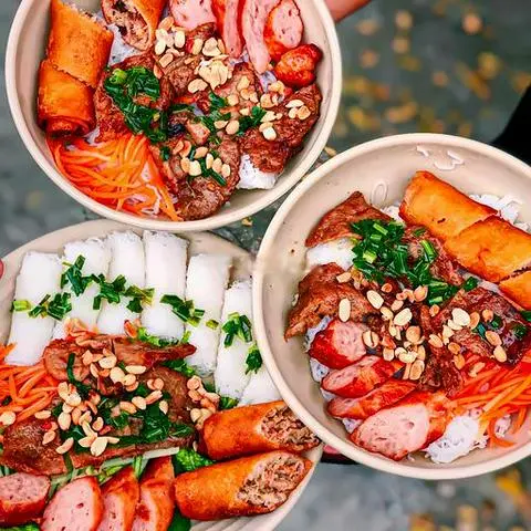 Hình ảnh Bún thịt nướng đặc biệt