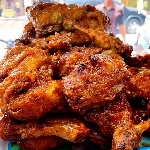Hình ảnh Đùi Gà Góc Tư Chiên Giòn Sốt Thái (Không cơm)/ Sweet Chilli Fried Chicken Leg Quarter without rice