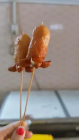 Hình ảnh xúc Xích chả cá surimi