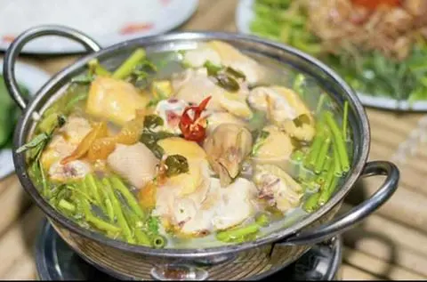 Hình ảnh Lẩu gà hầm sả (1 kg thịt)