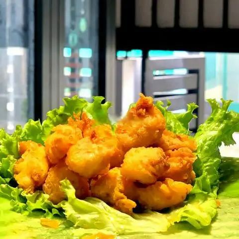 Hình ảnh Gà viên truyền thống + 1 Khoai lang Nhật