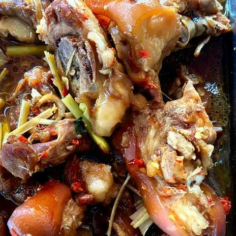 Hình ảnh Cơm gỏi tai heo 