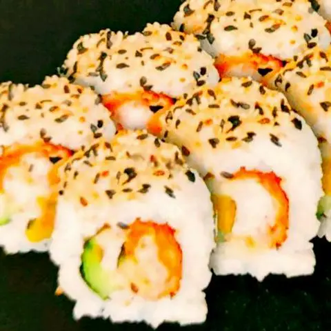 Hình ảnh Cuộn heo giòn phủ mè M10