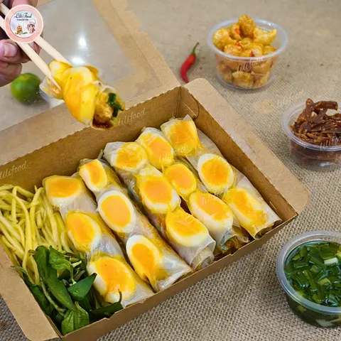 Hình ảnh Cuộn Mỡ Hành Tóp Mỡ Trứng Lòng Đào - 5 Cuộn