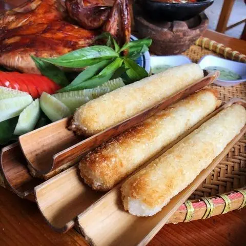 Hình ảnh CƠM LAM ống tre ( ống )