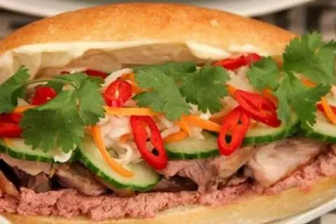 Hình ảnh Bánh mì Đặt Biệt