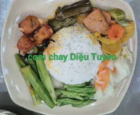 Hình ảnh cơm sườn dừa 