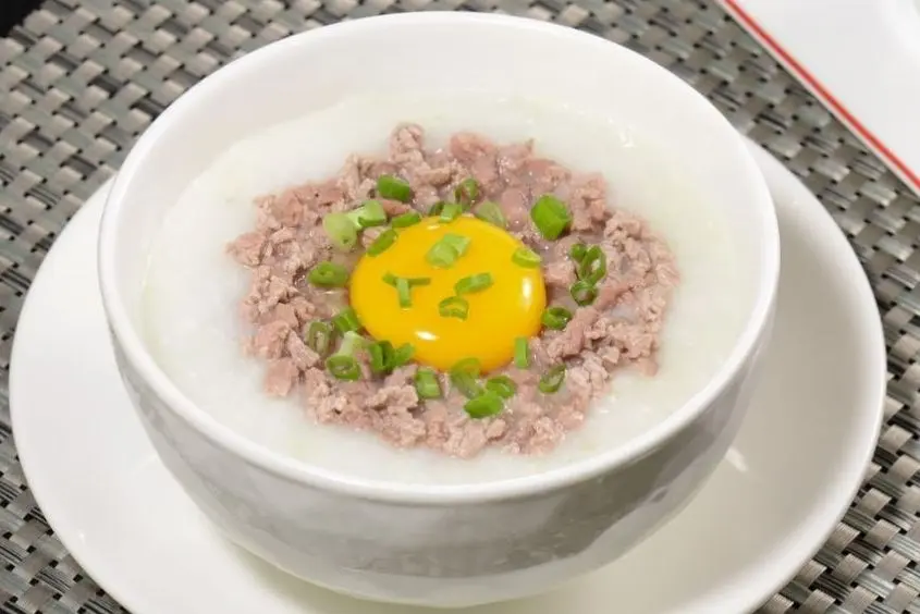 Hình ảnh Cháo thịt bằm nhỏ+1 trứng bách thảo 