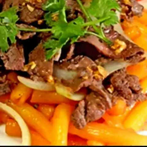 Hình ảnh Nui xào bò