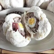 Hình ảnh Bánh bao trứng cút thịt xá xíu