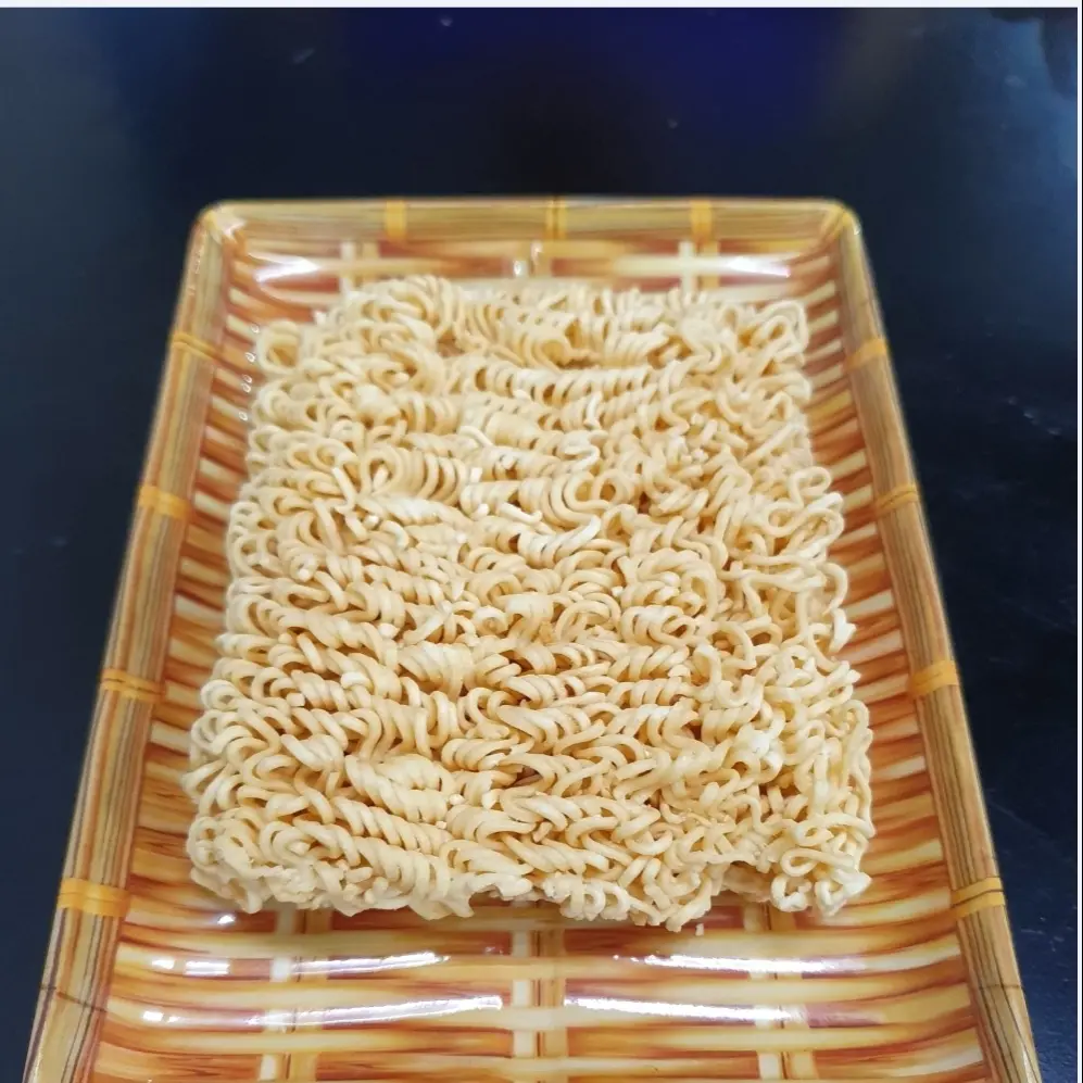 Hình ảnh mì gói thêm