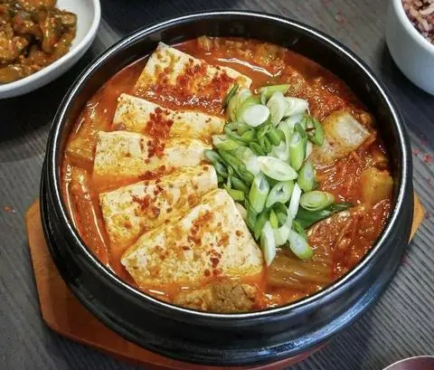 Hình ảnh Canh Kim Chi 