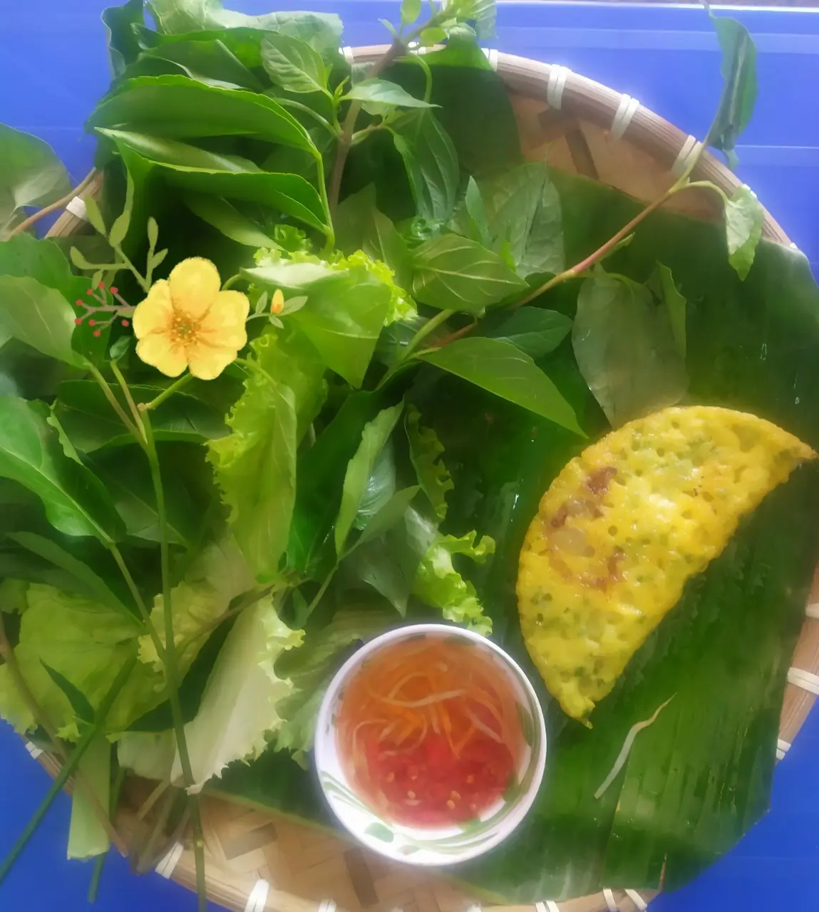 Hình ảnh Bánh Xèo Thịt Bò - 1 Cái