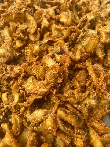 Hình ảnh Ba rọi cháy mắm tỏi 250g