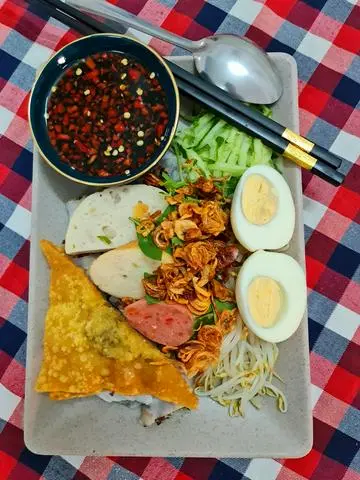 Hình ảnh Bánh Cuốn Đặc Biệt 