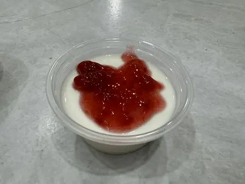 Hình ảnh Panna cotta dâu