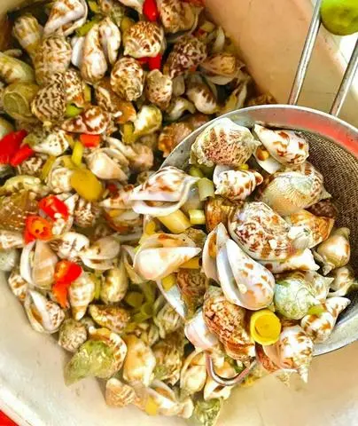 Hình ảnh Ốc Nhảy Xào Sả Ớt 