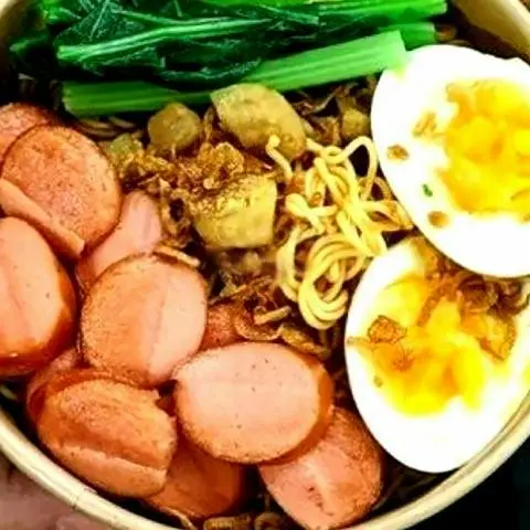 Hình ảnh Mì Trộn Trứng Lòng Đào