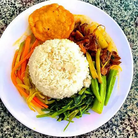 Hình ảnh Cơm chả cá chiên chay
