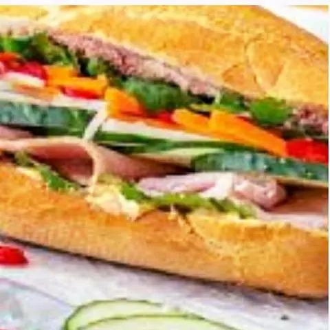 Hình ảnh Bánh mì chả lụa dặc biệt  + ốp la