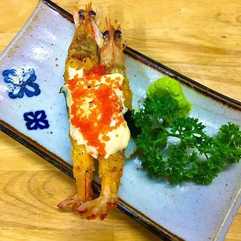 Hình ảnh Sushi tôm chiên phomai trứng cá - A24