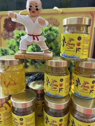 Hình ảnh Yến chưng đông trùng hạ thảo tươi 75ml 