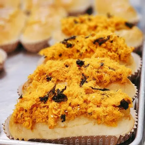 Hình ảnh Bánh Mì Chà Bông Gà