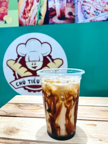 Hình ảnh Trà sữa trân châu caramen đường đen - 500ml