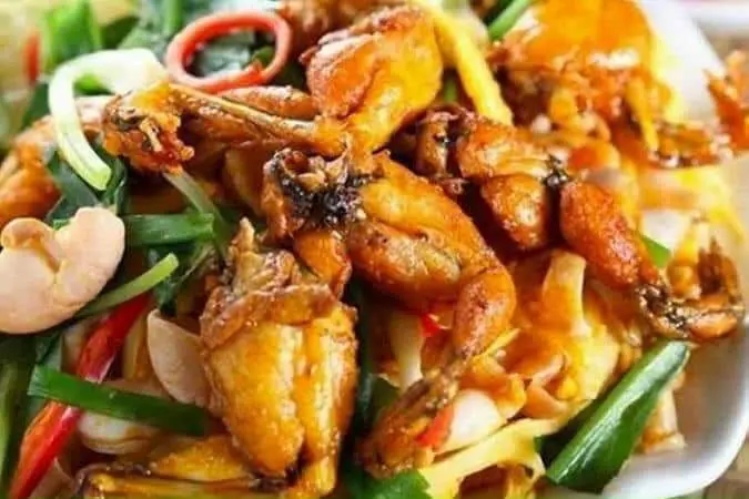 Hình ảnh cơm ếch kho sả ớt 
