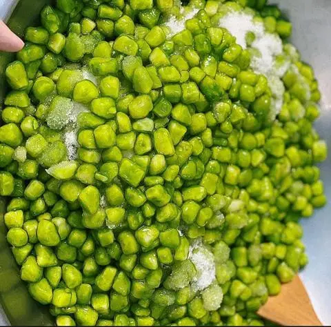 Hình ảnh Topping Củ Năng Lá Dứa