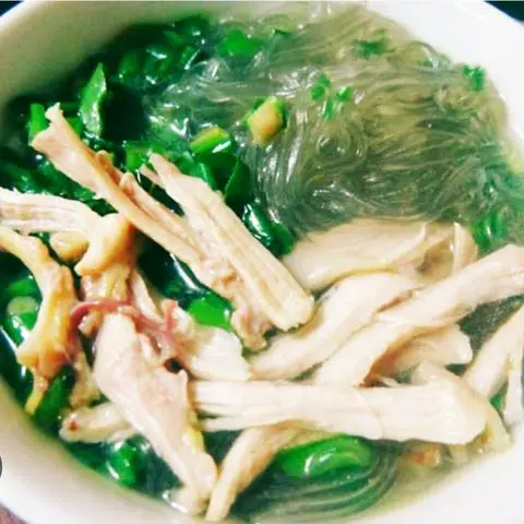 Hình ảnh Miến gà xé