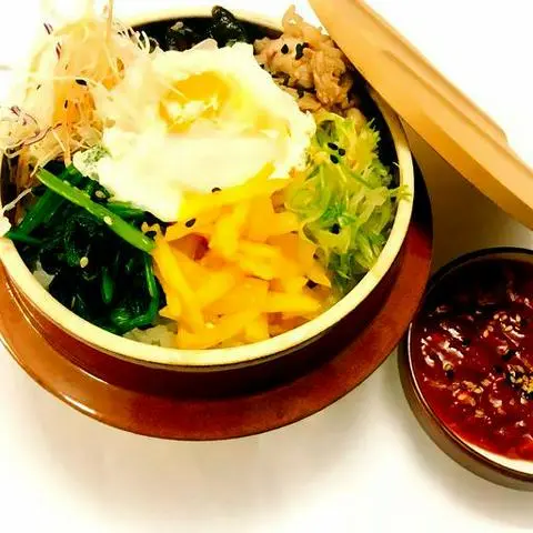 Hình ảnh Cơm trộn bò mỹ C6