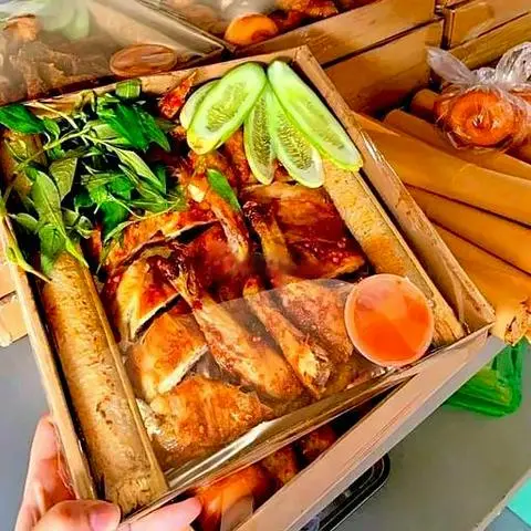 Hình ảnh Gà nướng Cơm Lam (cb2)
