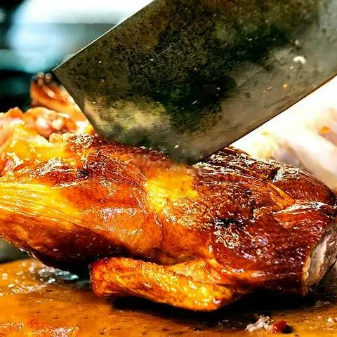 Hình ảnh 1/2 con vịt