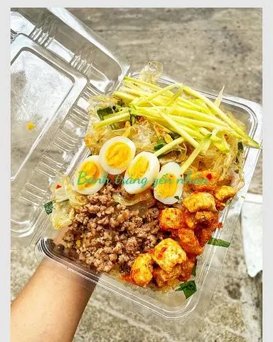 Hình ảnh dẻo mỡ hành thịt bằm 2 trứng tốp mỡ