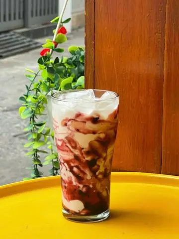 Hình ảnh Việt Quốc Latte - Tiệm Nhà Chíp