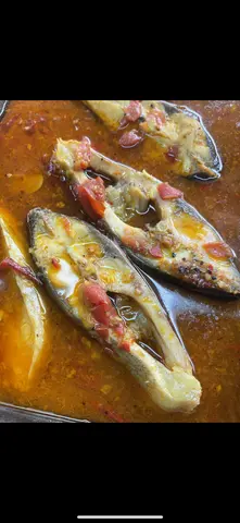 Hình ảnh cơm cá chim sốt cà chua 