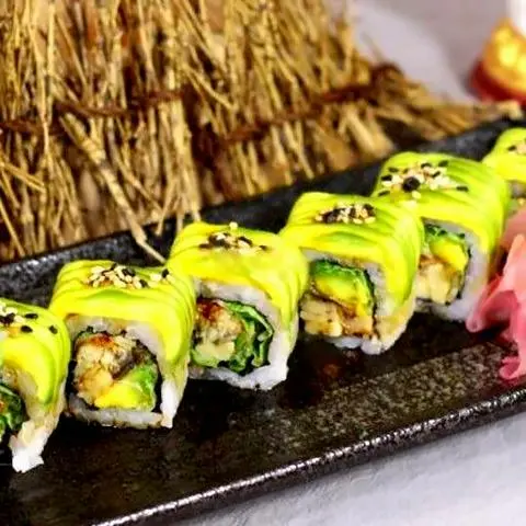 Hình ảnh Sushi Lươn Nhật Bơ R8 - Unagi Avocado Roll